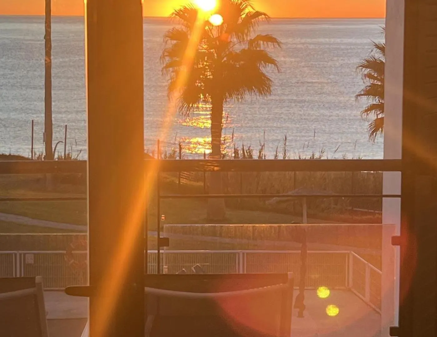 Sunrise Beach Front - Casares Del Mar 0*,